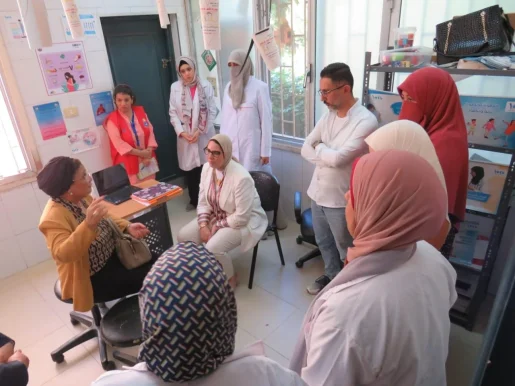 نائب وزير الصحة والسكان تقوم بزيارة مستشفى العامرية والمركز الصحي في برج العرب