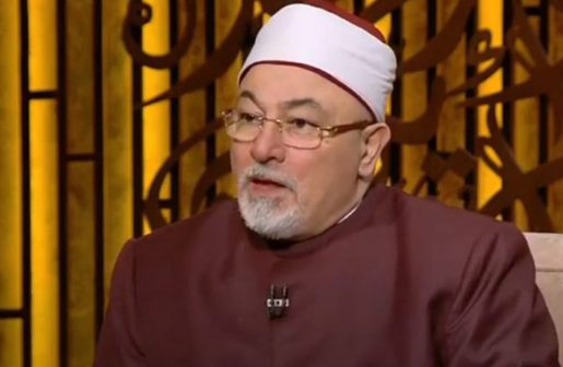 خالد الجندي يرد على الذين ينكرون "حياة النبي في قبره"
