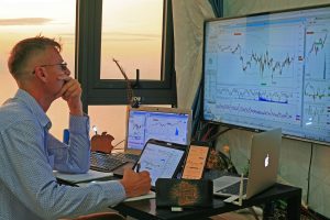 5 Proven Strategies to Navigate Central Bank Policies in Forex Trading