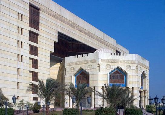 ستقوم دار الإفتاء المصرية برؤية هلال شهر جمادى الآخرة لعام 1446 هجريًا