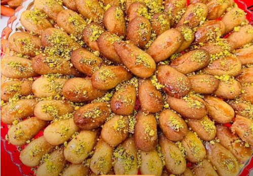 طريقة عمل رموش الست في البيت
