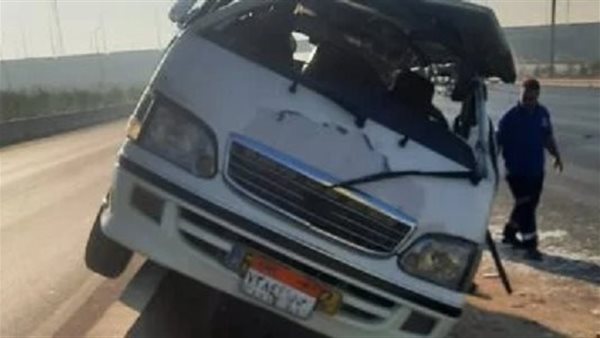 أصيب أربعة أشخاص بسبب حادث سير