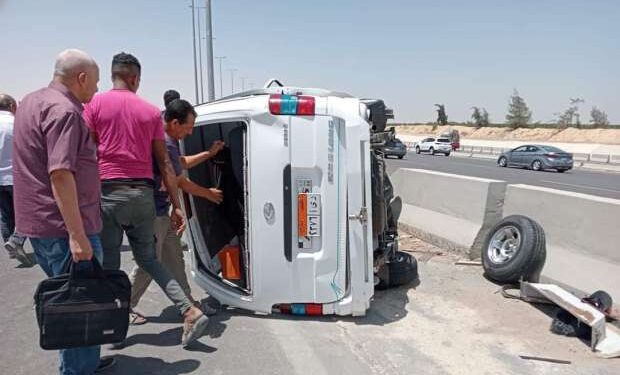 أصيب أربعة أشخاص بسبب حادث سير