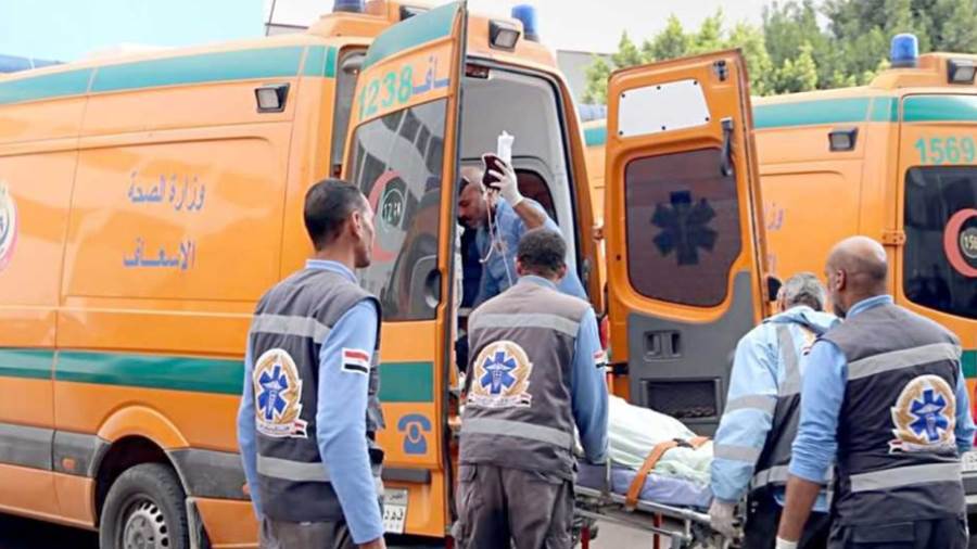 توفيت مدرسة وأصيب 8 أشخاص آخرين في حادث تصادم