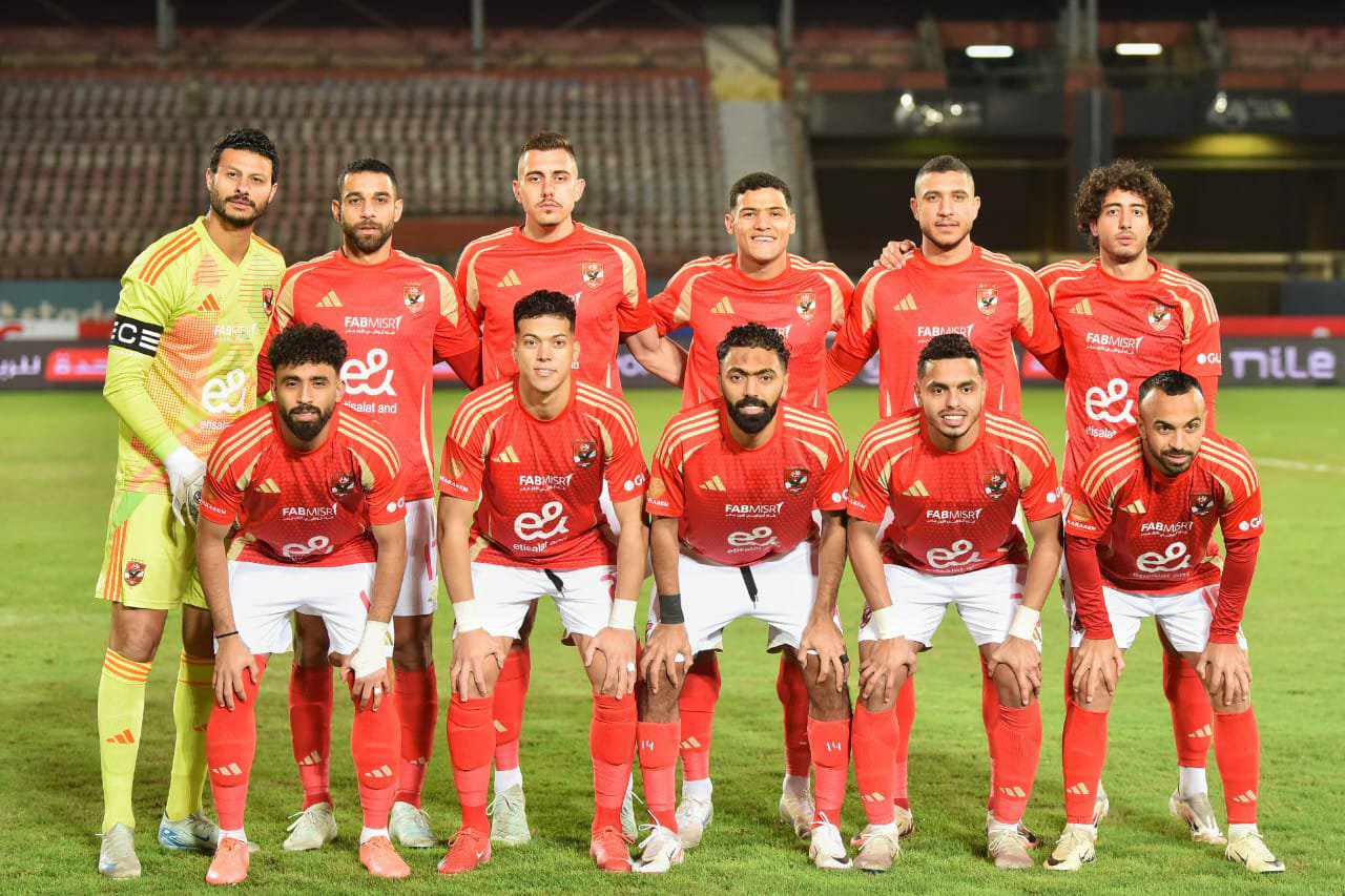 يفتقد الأهلي 10 لاعبين في مباراة غزل المحلة غدا