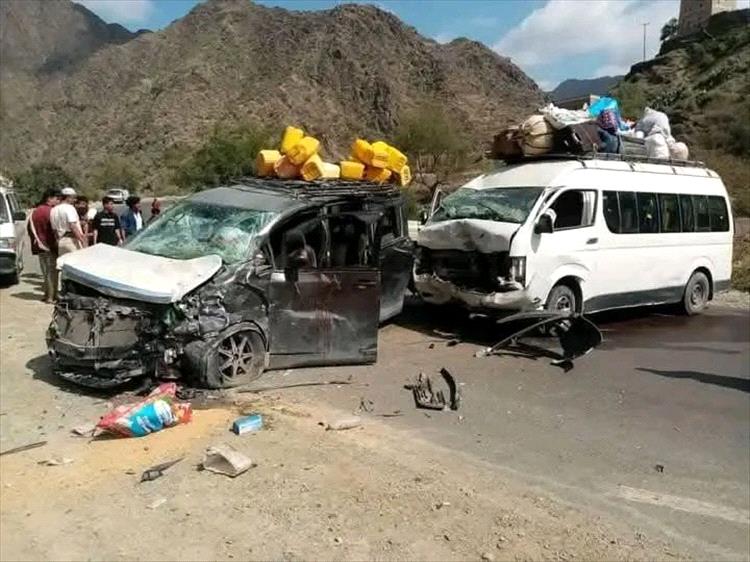توفيت طفلة نتيجة حادث تصادم مع سيارة ميكروباص