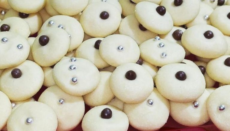 وسيلة سهلة وسريعة لتحضير الغريبة للعيد