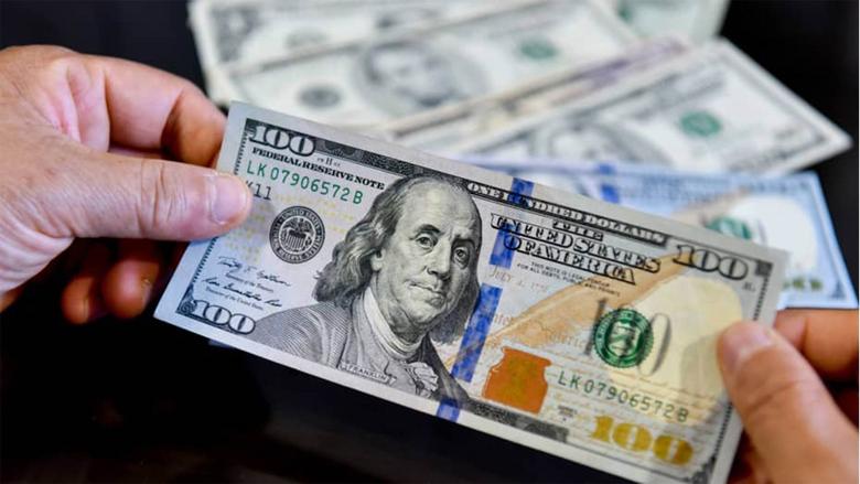 سعر الدولار قابل الجنيه في عدد من البنوك المصرية