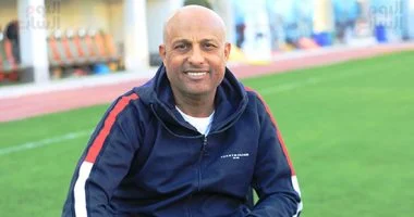 طارق مصطفى يستعين بفريق سيراميكا للتعرف على نقاط قوة وضعف الأهلي قبل اللقاء
