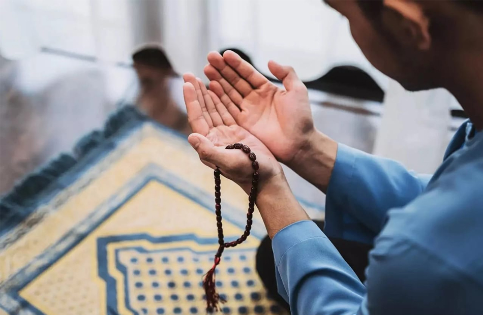 مواقيت الصلاة الخمسة اليوم الجمعة 2-5-2025