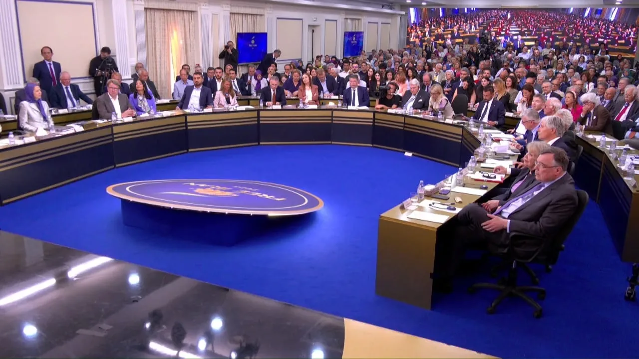 مؤتمر إيران الحرة 2025: تغيير النظام هو الحل الوحيد لوقف الطموحات النووية وتهديدات الاستقرار الإقليمي